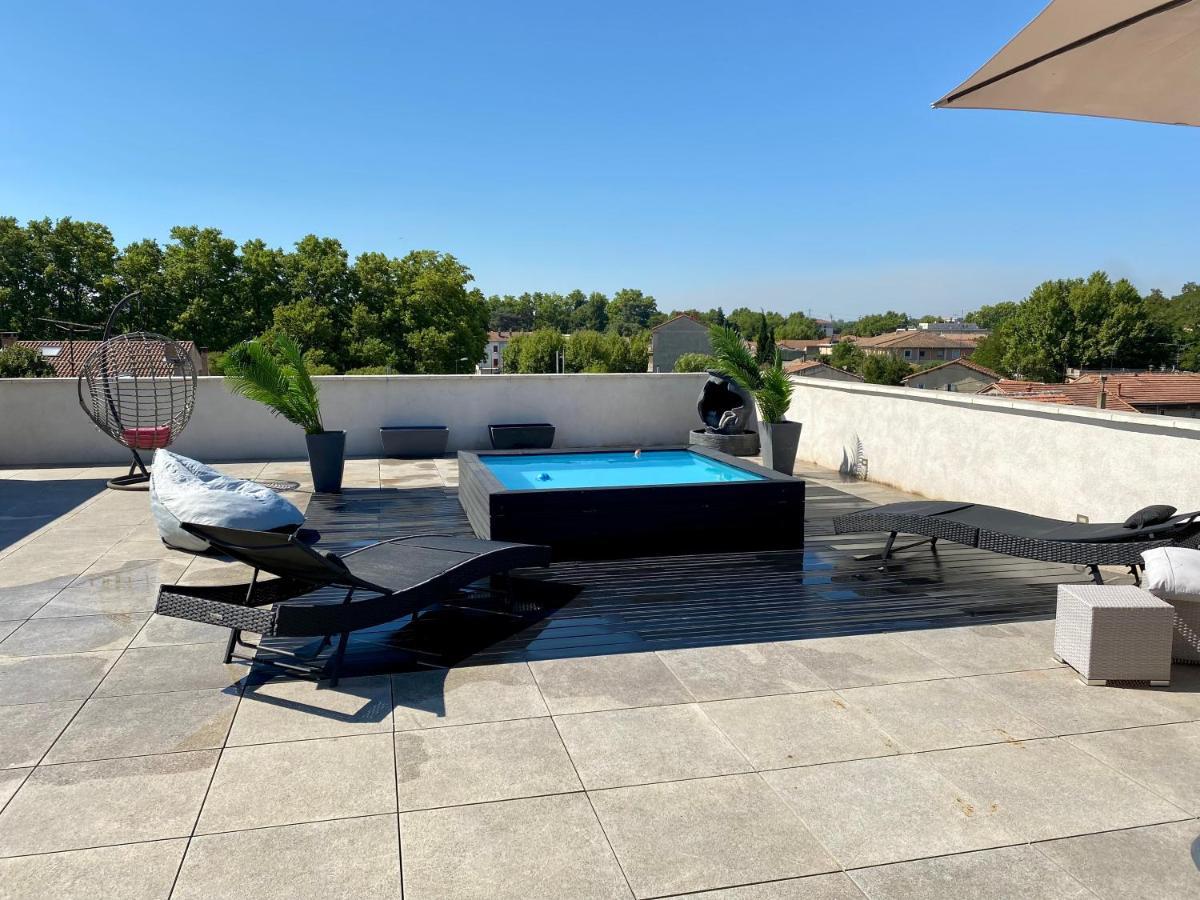 Appartement Rooftop Avec Piscine Avignon Exterior photo